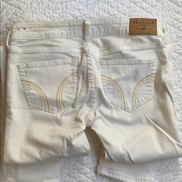 WHITE HOLLISTER Skinny Jeans! - Picture 3 of 3